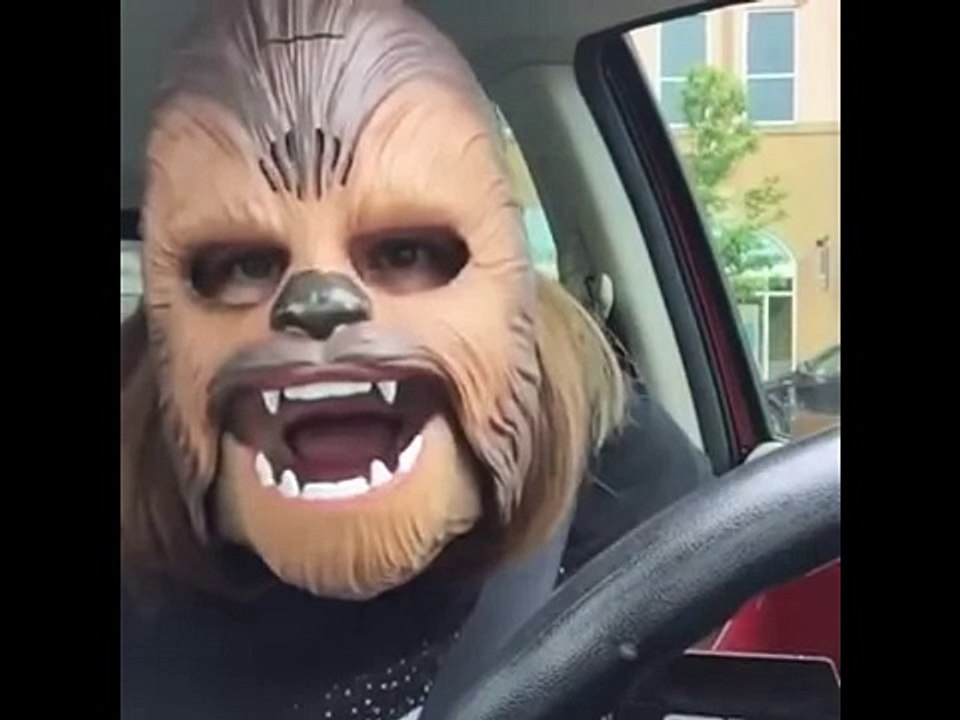 Laughing Happy Chewbacca Mask Lady