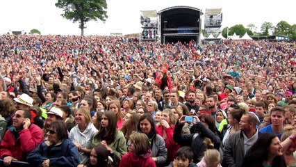 Boulevard des Airs enflamme le public aux papillons de nuit
