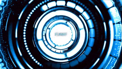 Liat Orang Stress Shalat dan Banci Berantem (Clay People Stress Salah and Census Blows)