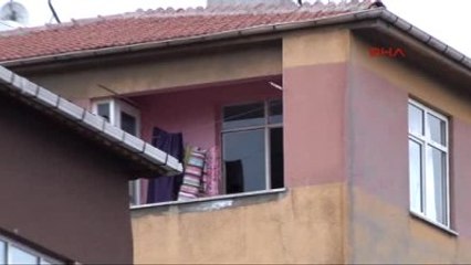 Düğün Eğlencesinde Sıkılan Kurşun Balkondaki Kadını Öldürdü