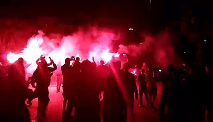 H υποδοχή στον Ολυμπιακό μετά το 1-1 στο ΟΑΚΑ