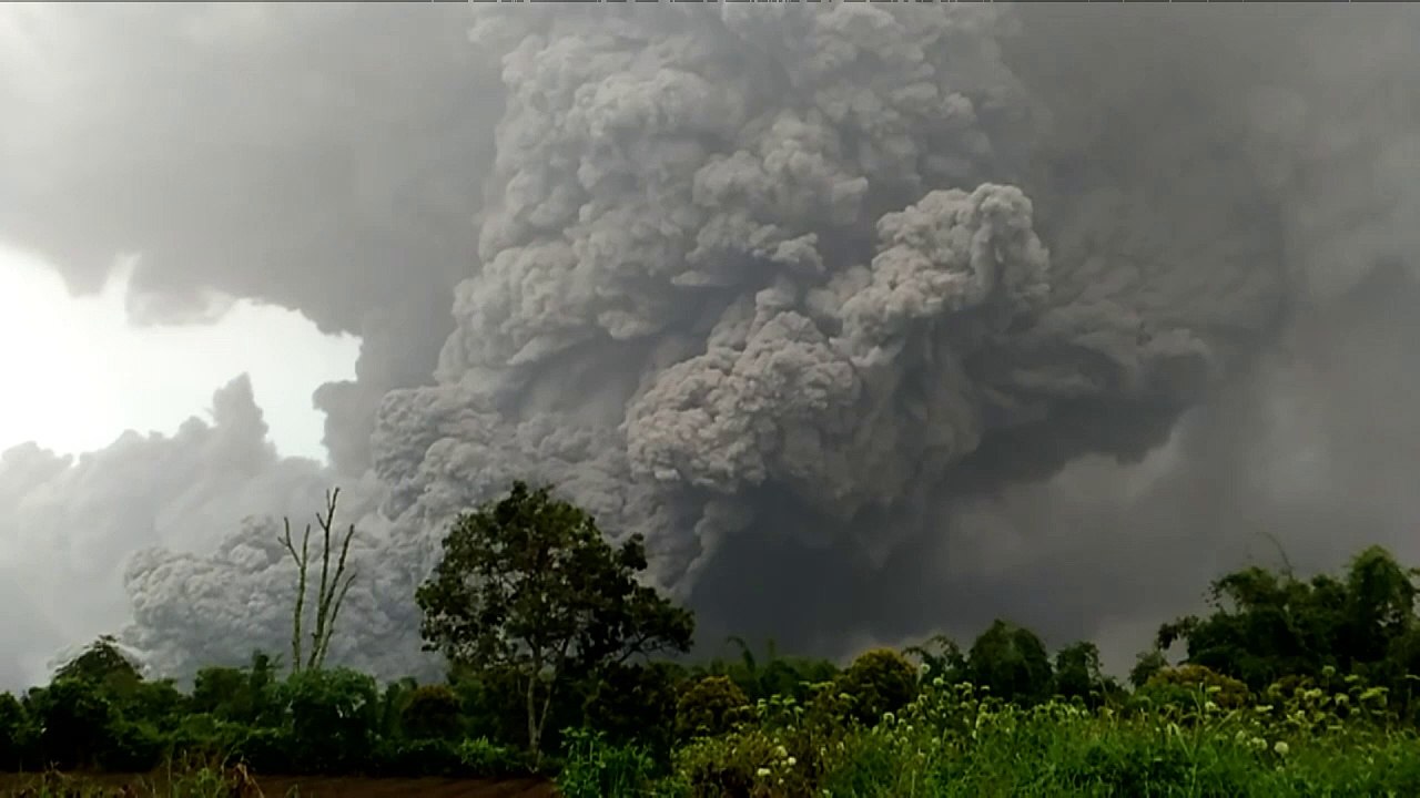 Tote bei Vulkanausbruch in Indonesien