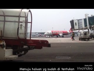 Sebelum pesawat itu tinggal landas apa yg terjadi.
