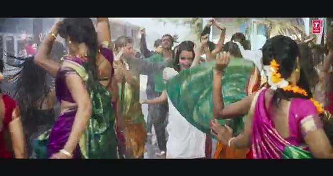 Cham Cham Full Video _ BAAGHI _ Tiger Shroff, Shraddha Kapoor_ Meet Bros, Monali Thakur_ Sabbir Khan