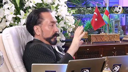 Bağnaz, karanlık İslam anlayışına karşı İslam’ın aydınlık, modern yüzüyüz.