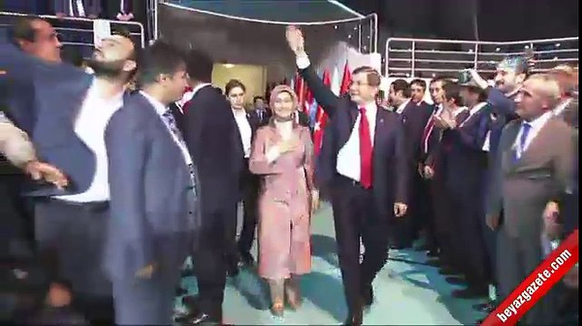 AK Parti’de yeni genel başkan Binali Yıldırım