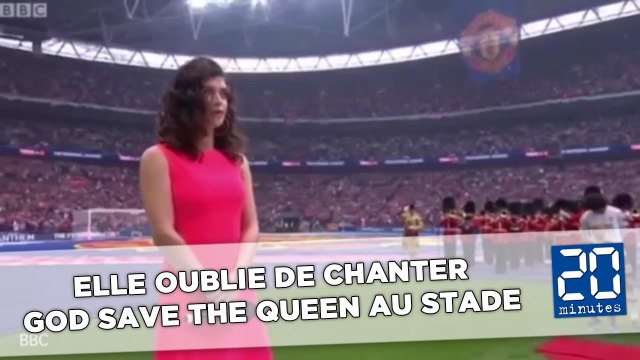 Elle oublie de chanter God Save The Queen au stade, grand moment de solitude