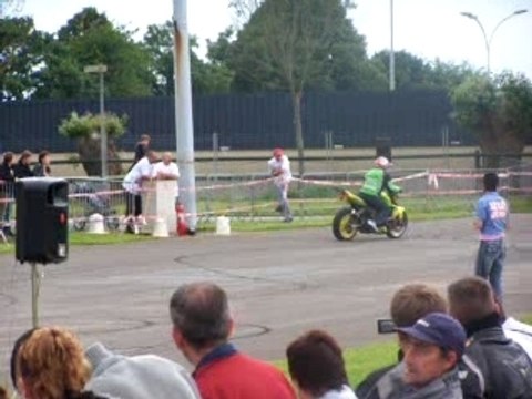 Stunt moto lisieux lexo shox 2007 peur de rien sebastien