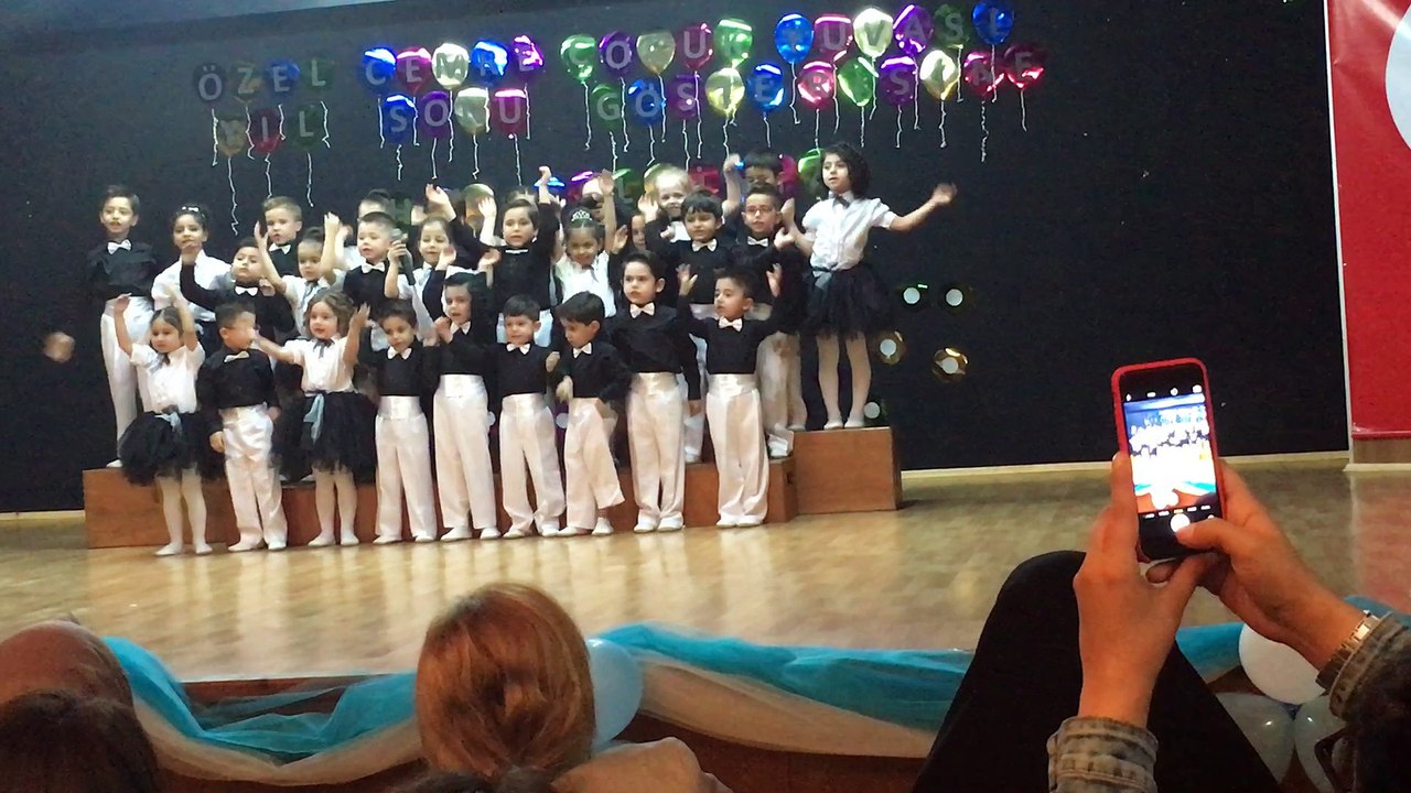 ÖZEL CEMRE ÇOCUK YUVASI YIL SONU GÖSTERİSİ ÇOCUK KOROSU 21.05.2016