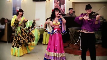 Ведущая Алевтина