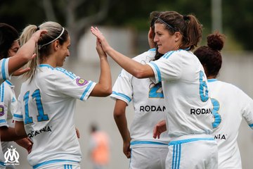 D2 féminine - OM 7-0 Nivolas Vermelle : le but de Caroline Pizzala (70e)