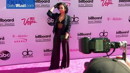 A sophisticated Demi Lovato at 2016 Billboard Music Awards