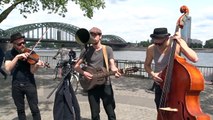 THE ROAD Live @Cologne Rhine River Boulevard - Immer unterwegs (Mario Nyeky/The Road)