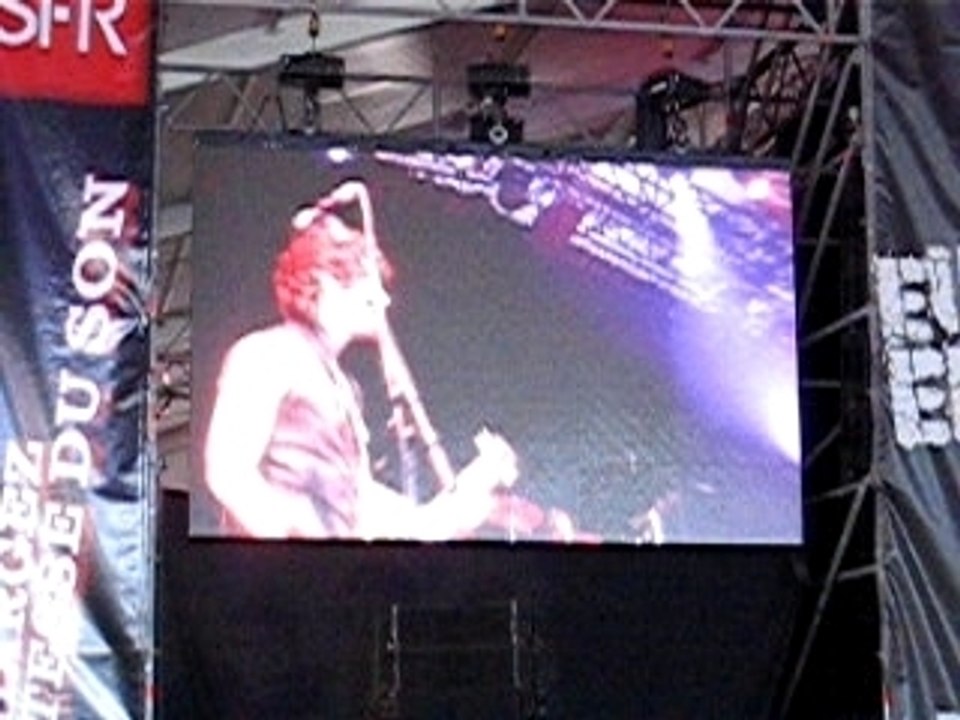 juliette & the licks - hot stuff