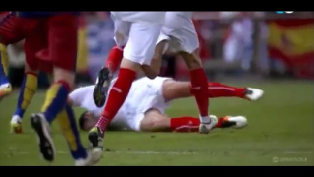 Adil Rami With Insane Head Tackle vs Neymar!