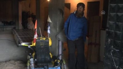 Güneş Enerjili Bisikletiyle Dünyayı Geziyor