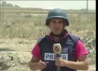 مراسل فلسطيني ينفعل على طفل على الهواء