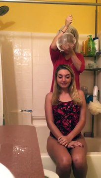 как одеть презик на голову за 0,5 сек.