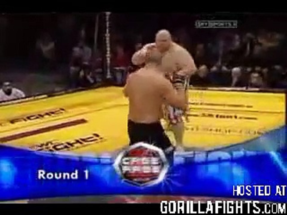 Butterbean vs James Thompson - Cage Rage