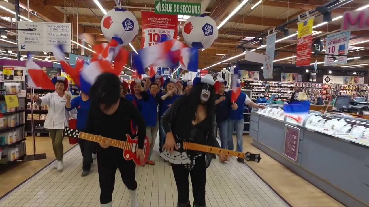 Quand le Carrefour de Charleville Mezières fête l'Euro 2016