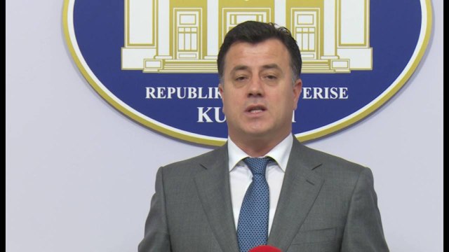 AKUZA E PD, “RIKTHEHET TRAFIKU I DROGES, POLICIA MBRON TRAFIKANTET NE SEMAN” LAJM mpg