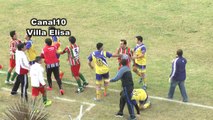 Drama na Liga Regional: Jogador morre em campo após levar joelhada na cabeça