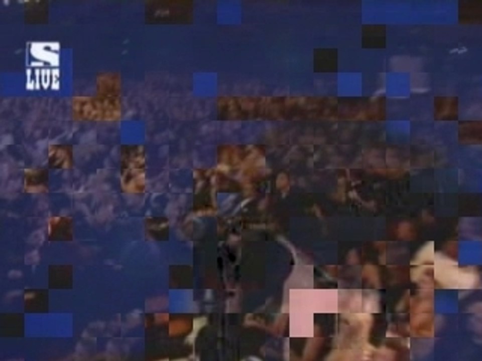 Fall Out Boy - This Ain't A Scene, It's An Arms Race live