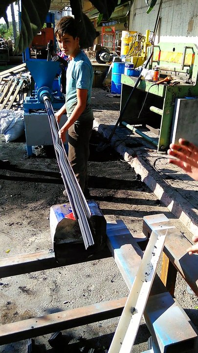 pres kömür makinası