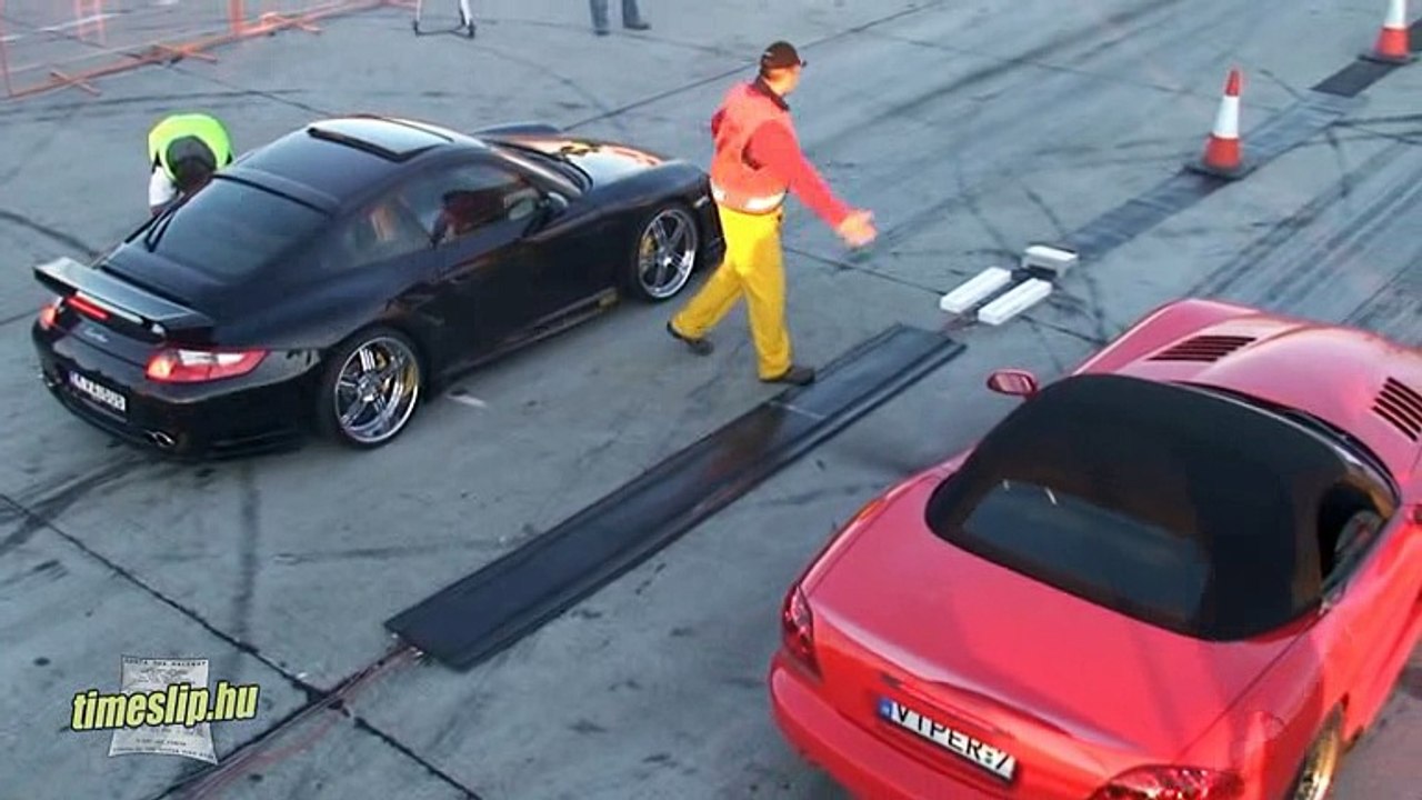 Porsche 997 Techart Turbo Vs. Dodge Viper SRT 10
