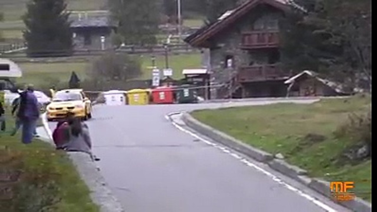 jisay ALLAH rakhy usay kon chhakhy.