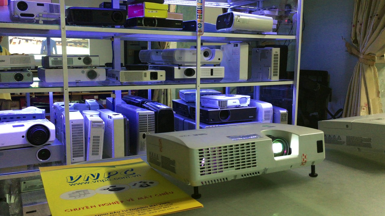 Phân phối [bóng đèn máy chiếu 3M] chính hãng - VNPC