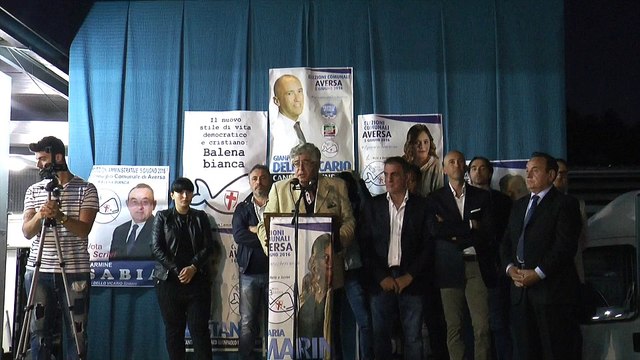 Aversa (CE) - Comizio di presentazione della lista Balena Bianca (22.05.16)