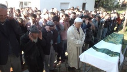 Okulda Beyin Kanaması Geçiren Öğrenci Öldü
