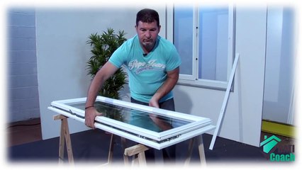 Pose kit ouverture en oscillant battant sur fenetre PVC - Baticoach Tutoriel