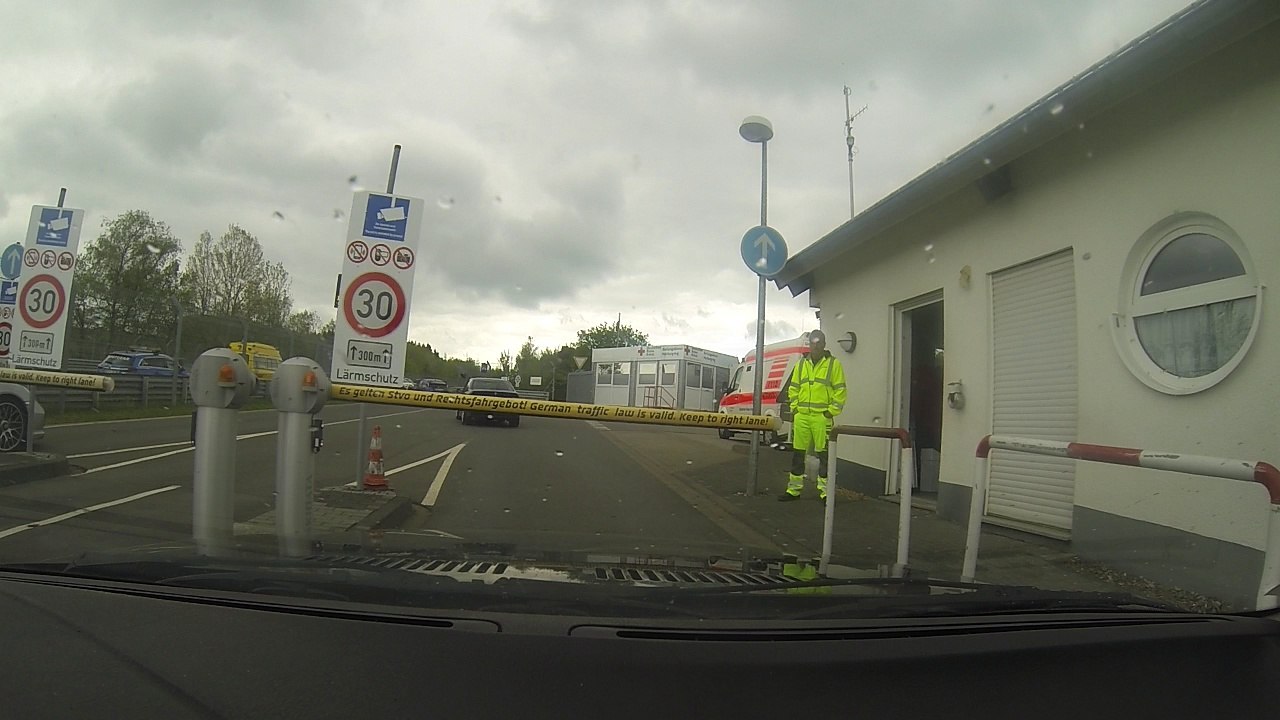 M3 e36 3.2 VS M3 e36 3.0 VS M5 f10 Ring Taxi Nurburgring Nordschleife 15.05.2016