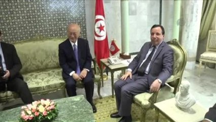 Uaea Direktörü Yukiya Amano Tunus'ta