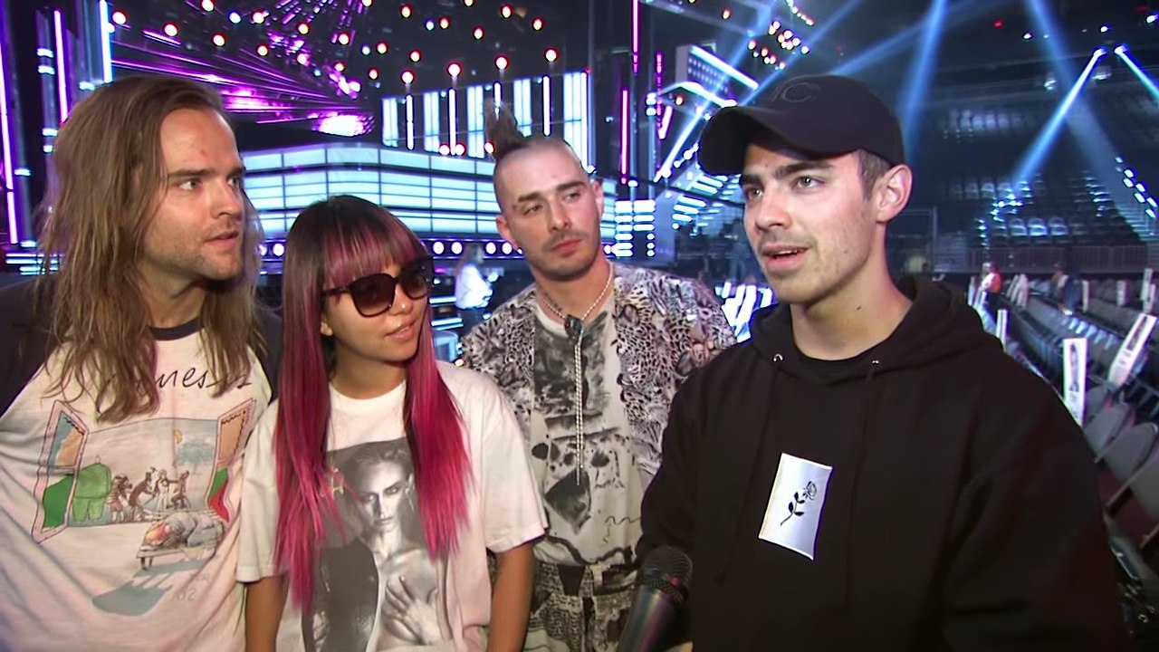 Joe Jonas & DNCE Talk Performing With Nick Jonas Billboard Music Awards 2016