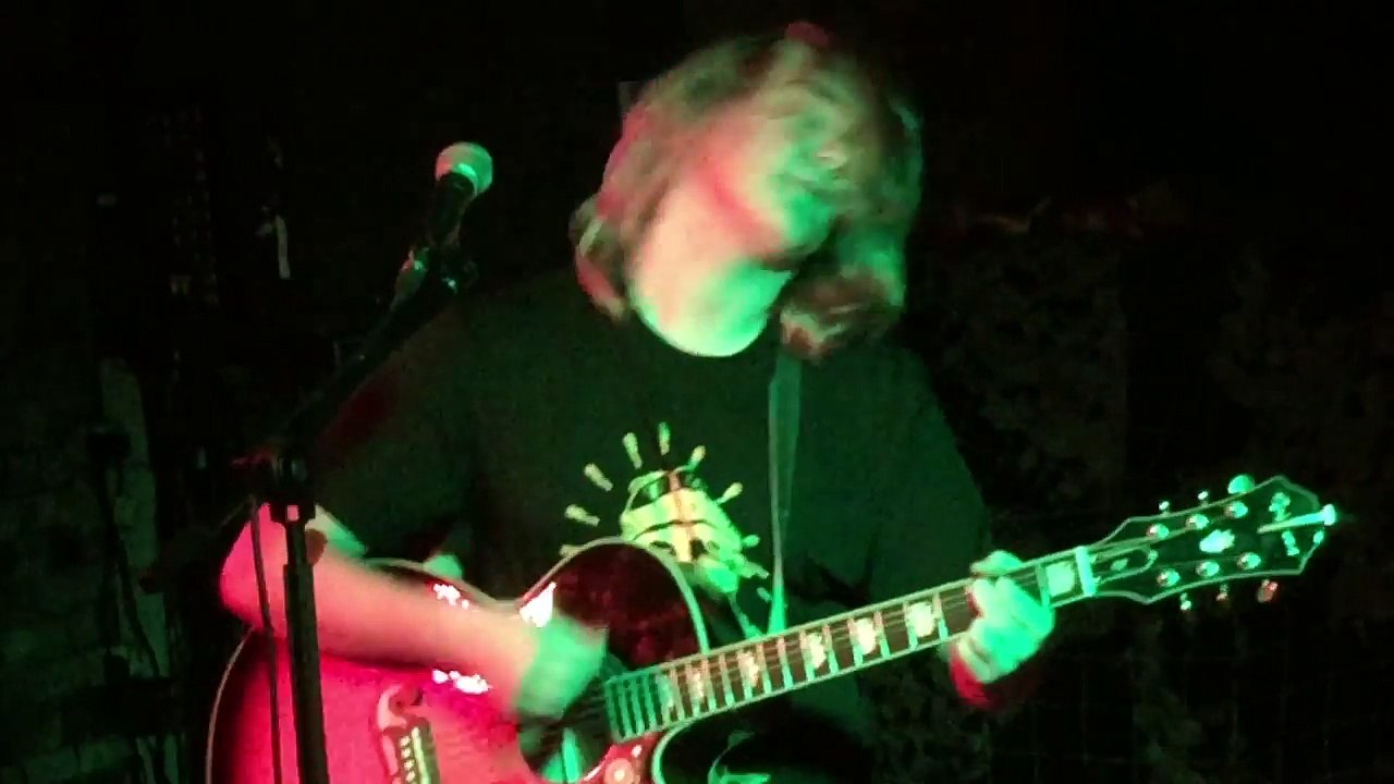 James Harriman - Come Undone (Robbie Williams Cover) (Live @ The Rainbow Rooms Cellar 22/05/16)