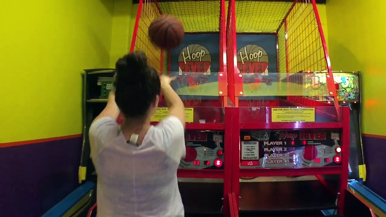 BOWLING & ROCKBAND (VLOG #3)