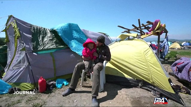 L'évacuation du camp de réfugiés en Grèce en cours
