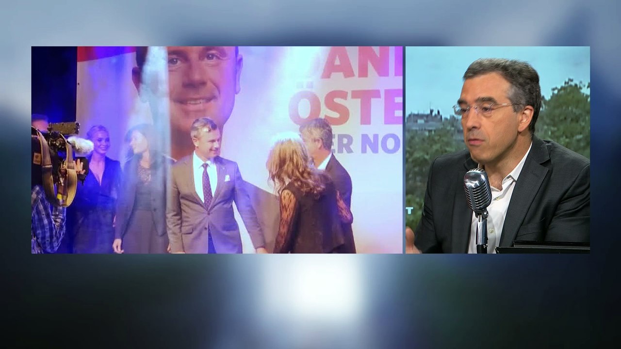 Très bon score de l'extrême droite en Autriche: "La tendance est à la destitution des élites gouvernementales"