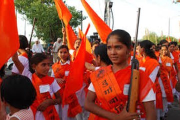 Скачать видео: Indian militant organization Bajrang Dal organizes arms training to target Muslims