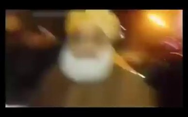 Pakistanis in UK welcoming Maulana Faz-ur-rehman of JUI-F