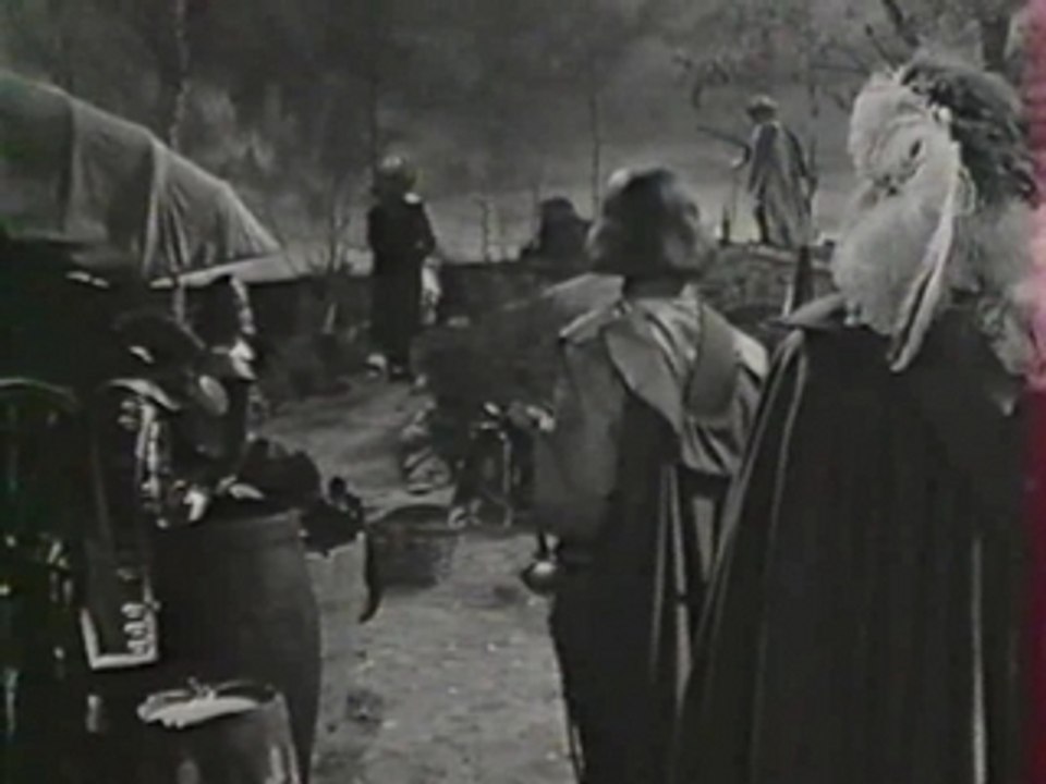 Daniel Sorano Cyrano de Bergerac Echarpe