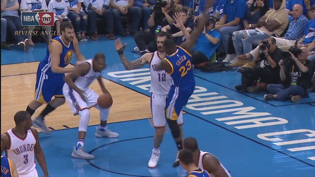 Draymond Green Kicks Steven Adams in the Groin - Warriors vs Thunder - Game 3 - 2016 NBA Playoffs