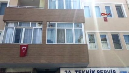 Kocaeli Kuran'a Sarılıp Kendini Pencereden Atan Kadın Öldü