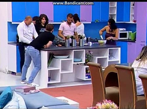 AV dupa prima emisiune 24.05.2016 mpfm 5