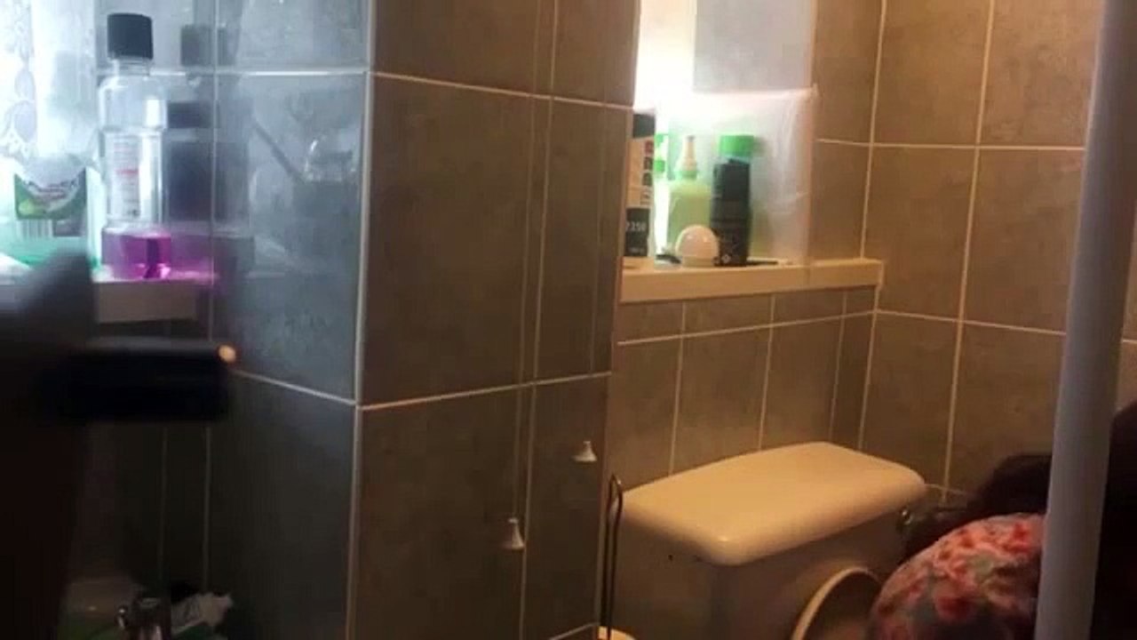 Man Rubs Chilli On Tampon and Film Girlfriend Reaction!