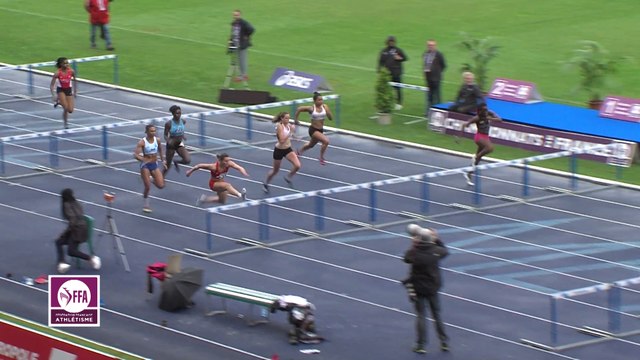 Finale F 100 m Haies (Victoire d'Aurore Isnard en 13''35)