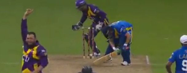 USA CRICKET Saqlain Mustaq Deliver Out Standing Over Last November 2015